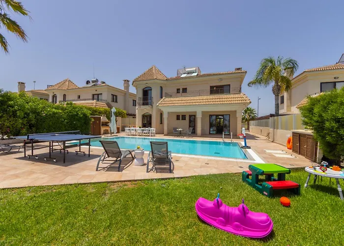 Sunnyvillas: 4br Seafront Villa*private Pool*bw44 Villa *